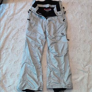 Snowboarding pants